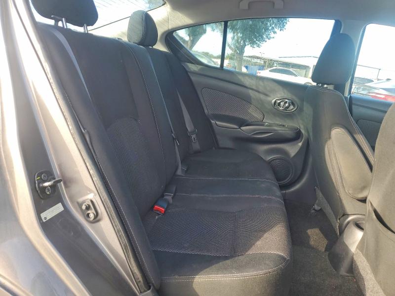 Снимка 10 от търг – 2015 NISSAN VERSA с VIN 3N1CN7AP1FL944021