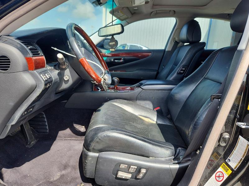 Photo 7 from auction – 2008 LEXUS LS with VIN JTHBL46F885069003