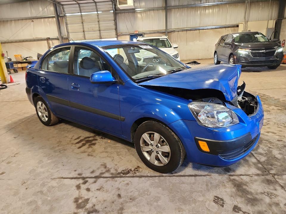 Zdjęcie 4 z aukcji – 2008 KIA RIO z VIN KNADE123786397499