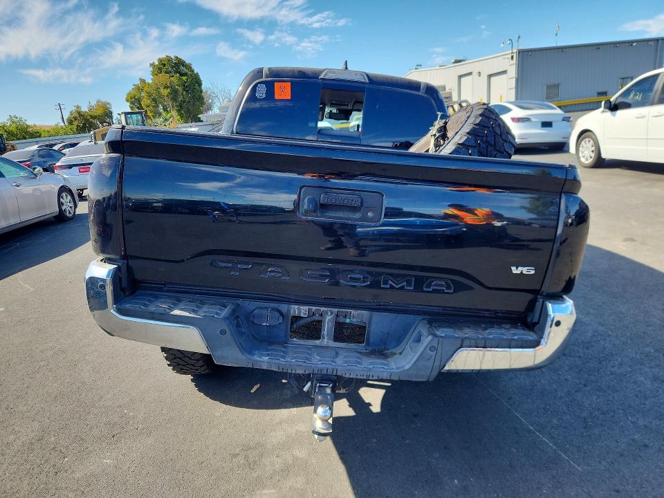 Photo 6 from auction – 2018 TOYOTA TACOMA with VIN 3TMAZ5CN2JM061878