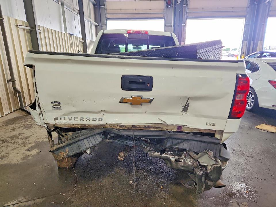 Photo 6 from auction – 2015 CHEVROLET SILVERADO with VIN 1GC1KWEG9FF531369