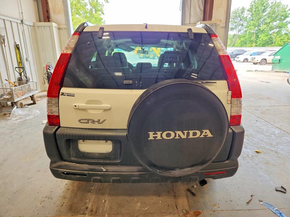 Photo 6 from auction – 2006 HONDA CR-V with VIN JHLRD68816C023628