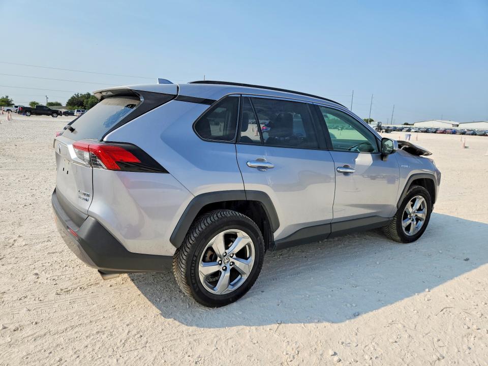 Photo 3 from auction – 2020 TOYOTA RAV4 with VIN JTMD6RFV3LD001552