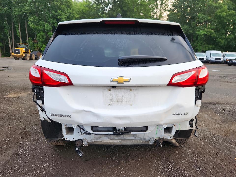 Photo 6 from auction – 2018 CHEVROLET EQUINOX with VIN 2GNAXSEV1J6138758