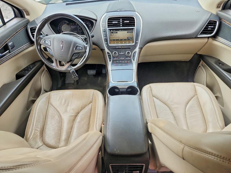 Photo 8 from auction – 2016 LINCOLN MKX with VIN 2LMTJ8KR9GBL80324