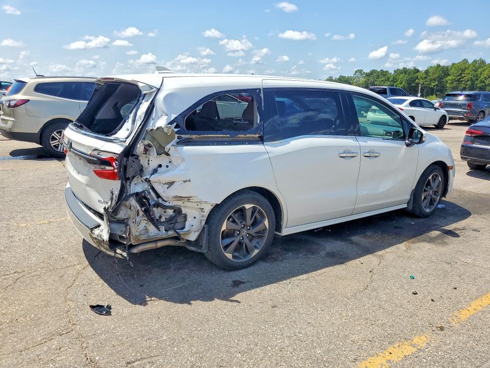 Photo 3 from auction – 2022 HONDA ODYSSEY with VIN 5FNRL6H96NB027572