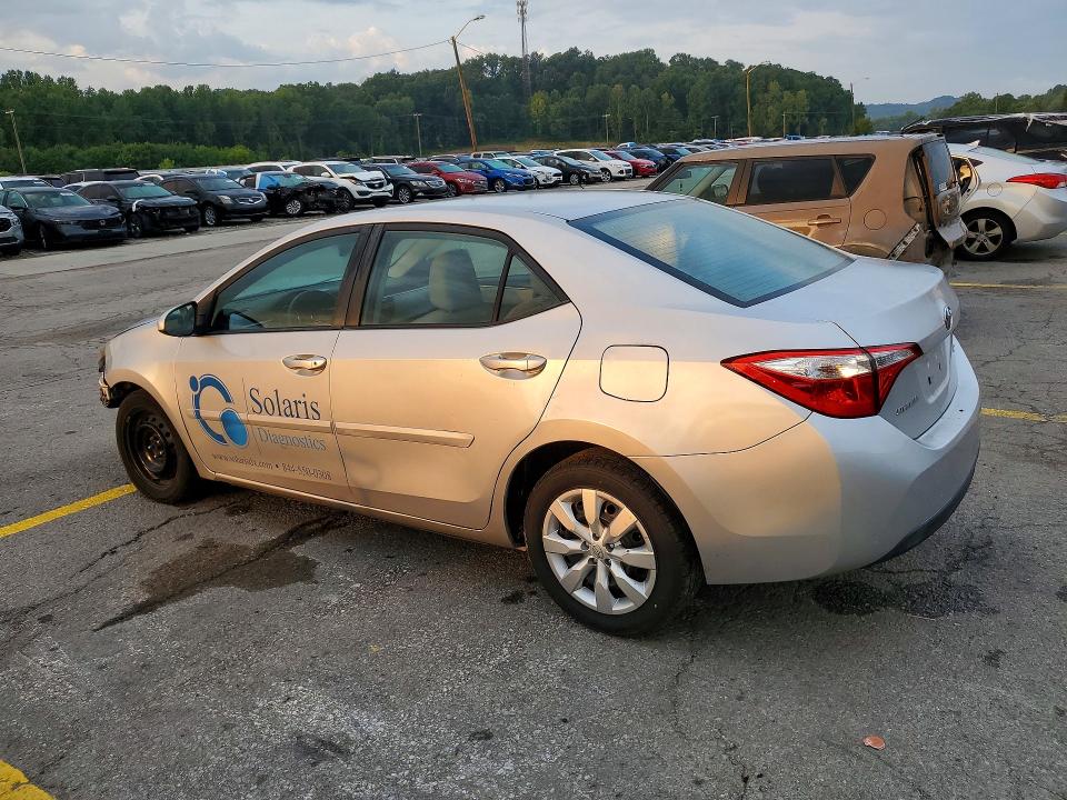 Photo 2 from auction – 2015 TOYOTA COROLLA with VIN 5YFBURHE9FP214601