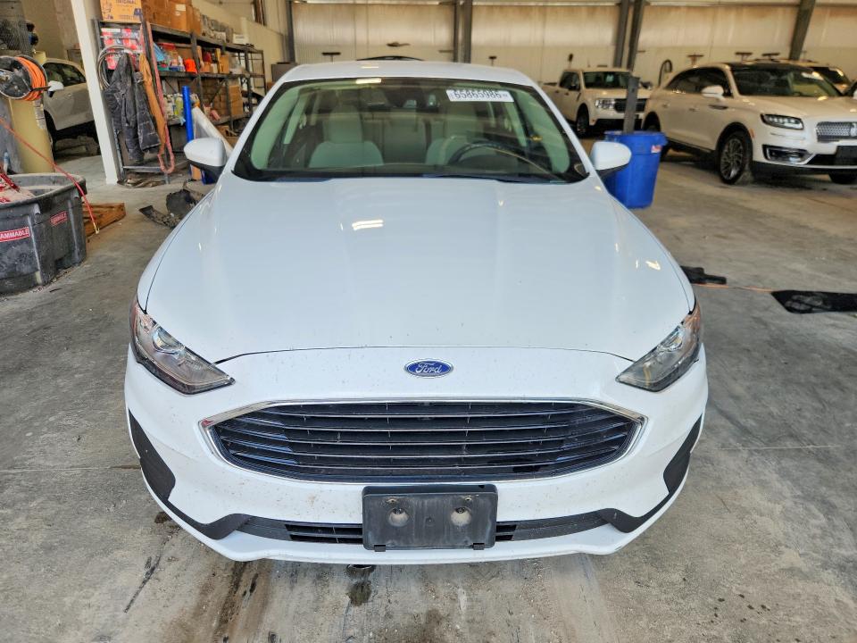 Photo 5 from auction – 2020 FORD FUSION with VIN 3FA6P0G75LR118869