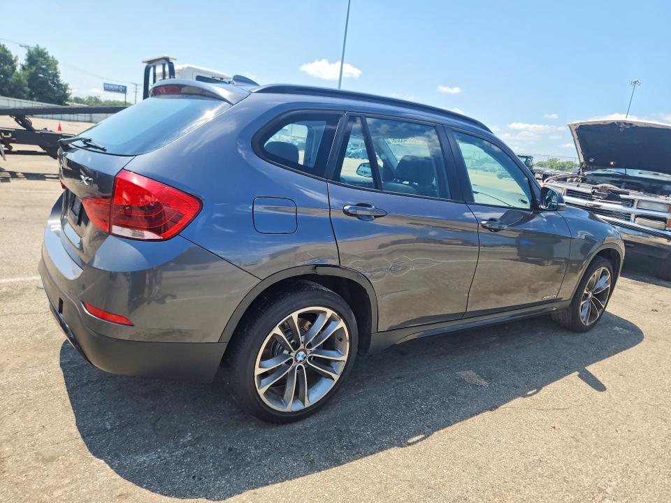 Photo 3 from auction – 2014 BMW X1 with VIN WBAVL1C59EVY20854