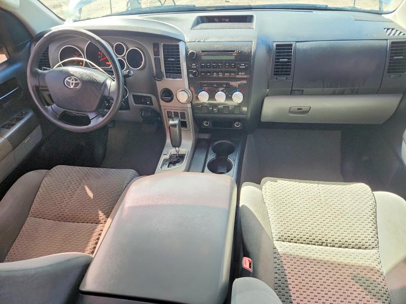 Photo 8 from auction – 2011 TOYOTA TUNDRA with VIN 5TFEY5F18BX115502