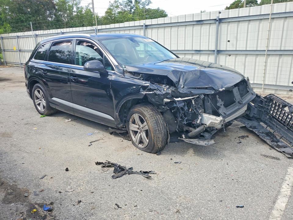 Фото 4 с аукциона – 2019 AUDI Q7 с VIN WA1AHAF7XKD027056