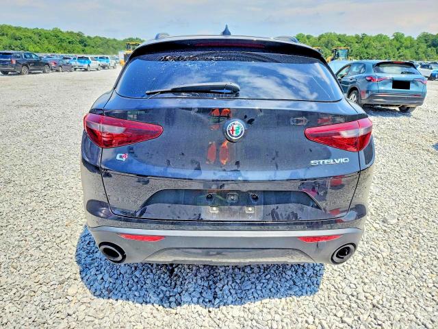 Photo 6 from auction – 2022 ALFA ROMEO STELVIO with VIN ZASPAKAN7N7D24425