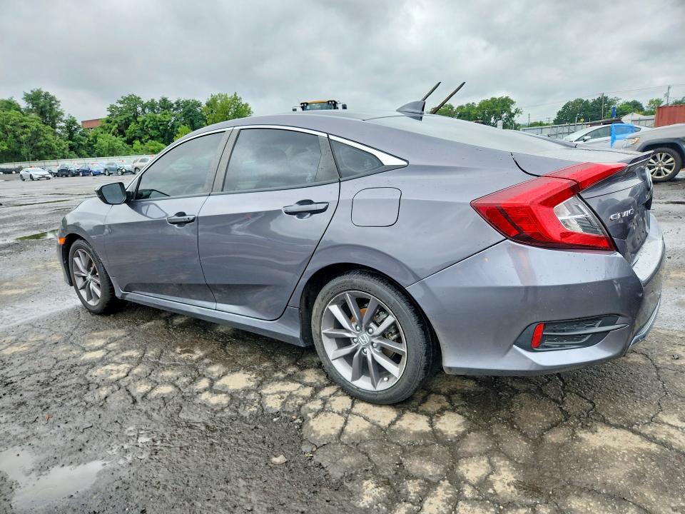 Photo 2 from auction – 2021 HONDA CIVIC with VIN 2HGFC1F71MH704156