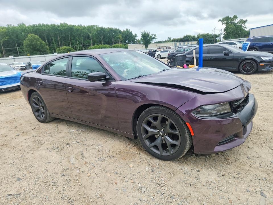 Photo 4 from auction – 2020 DODGE CHARGER with VIN 2C3CDXBG7LH249632