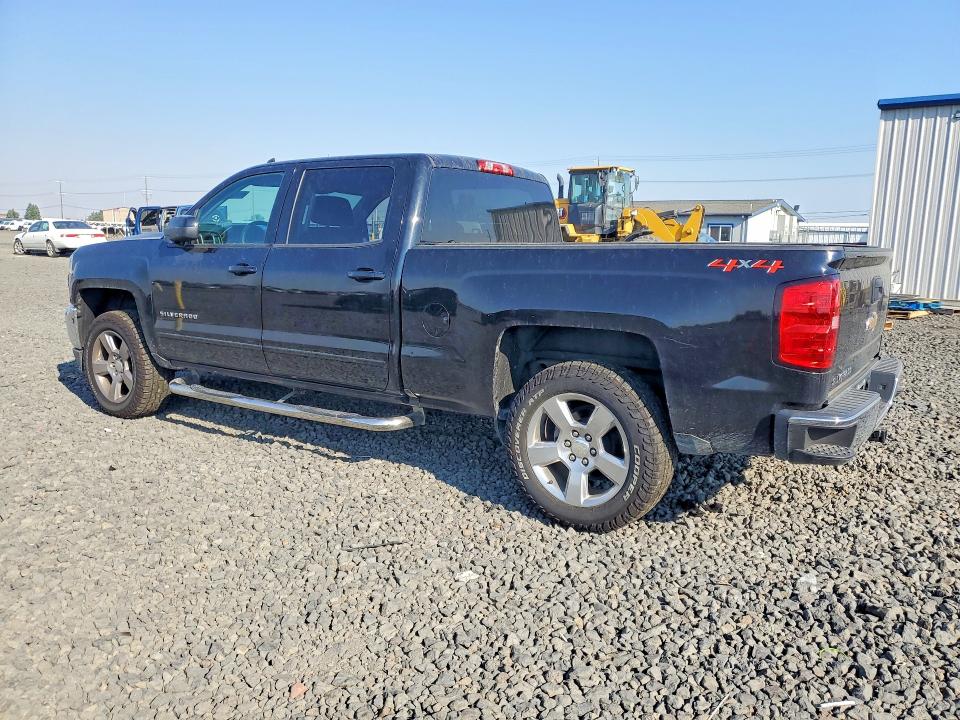 Photo 2 from auction – 2018 CHEVROLET SILVERADO with VIN 1GCUKREC8JF207804
