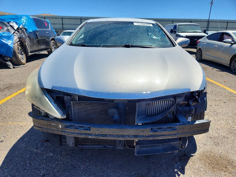Photo 5 from auction – 2011 HYUNDAI SONATA with VIN 5NPEC4AB7BH315694