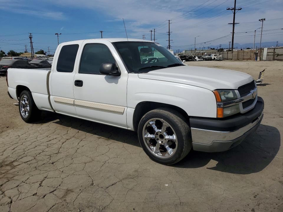 Photo 4 from auction – 2004 CHEVROLET SILVERADO with VIN 1GCEC19XX4Z213607
