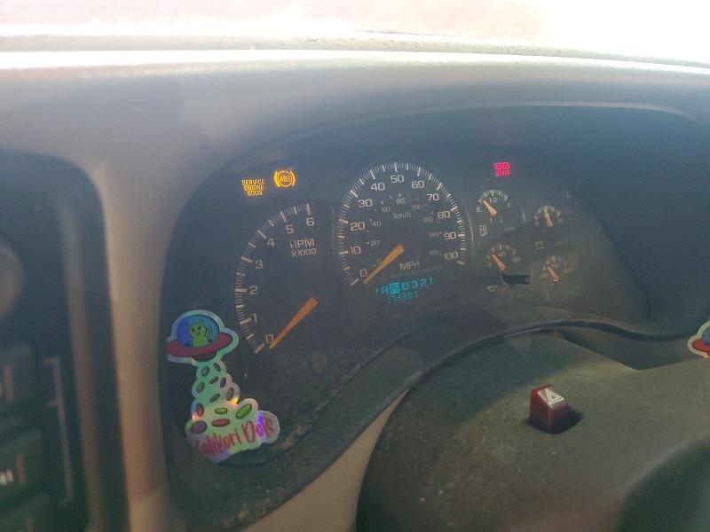 Photo 9 from auction – 2000 GMC NEW SIERRA with VIN 1GTEK19T1YZ263009