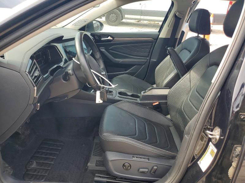 Photo 7 from auction – 2024 VOLKSWAGEN JETTA with VIN 3VWGM7BU2RM050045