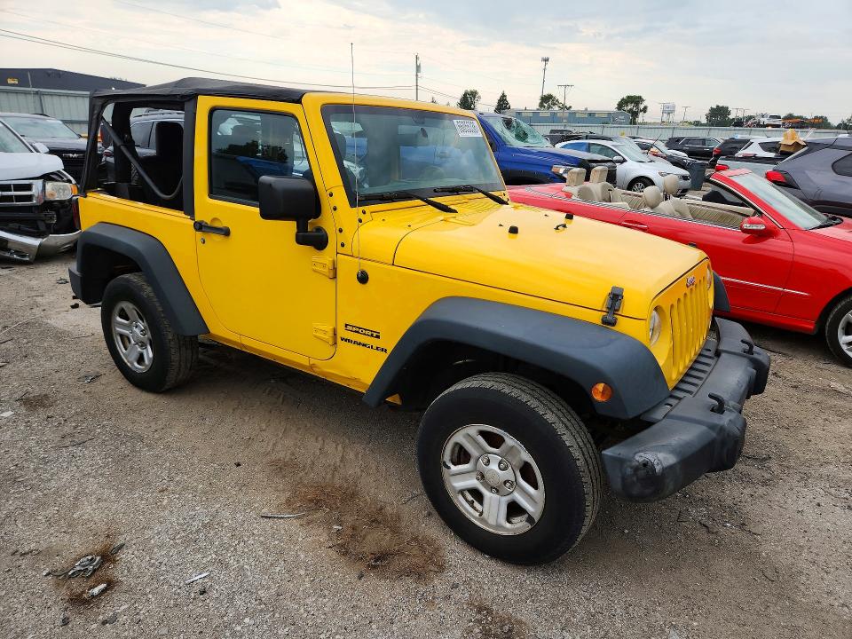 Foto 4 de la subasta – 2015 JEEP WRANGLER con VIN 1C4AJWAG3FL661853
