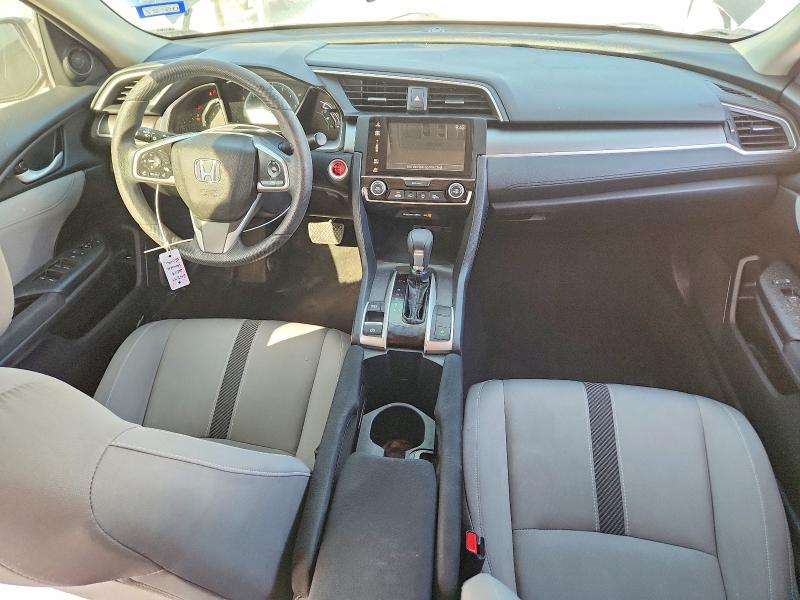 Photo 8 from auction – 2018 HONDA CIVIC with VIN 19XFC2F76JE012101