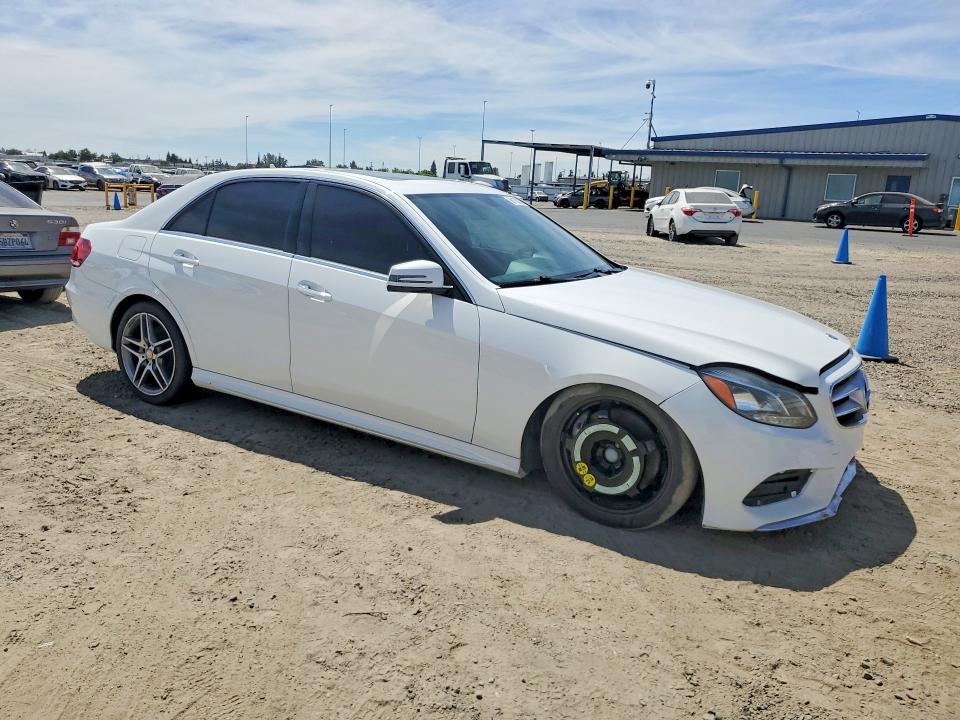 Photo 4 from auction – 2014 MERCEDES-BENZ E with VIN WDDHF9BB1EA995190