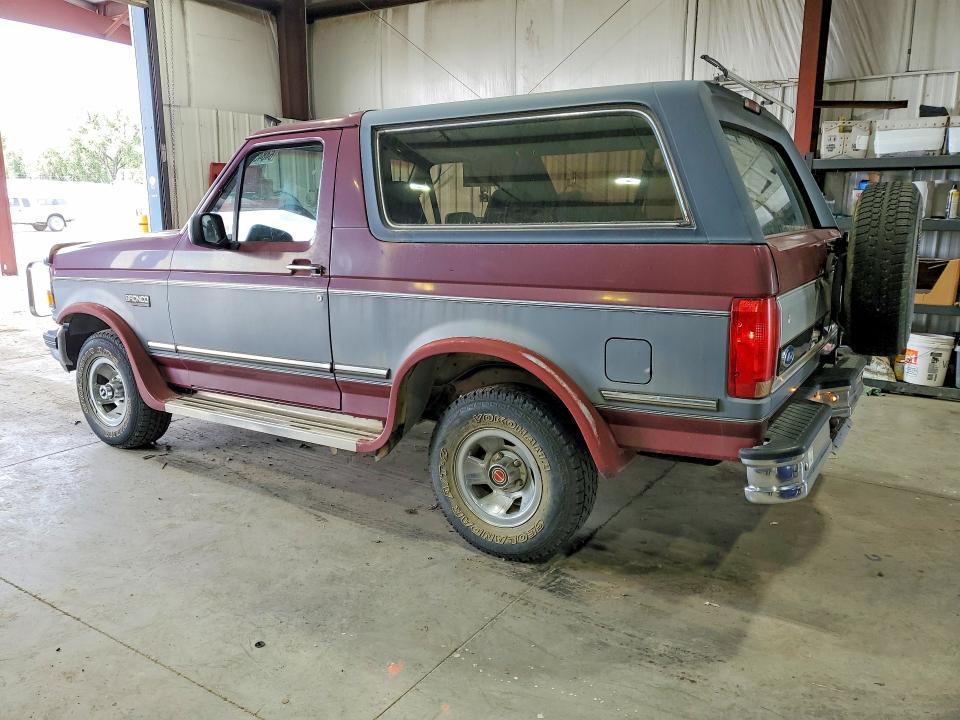 Photo 2 from auction – 1992 FORD BRONCO with VIN 1FMEU15N6NLA72309