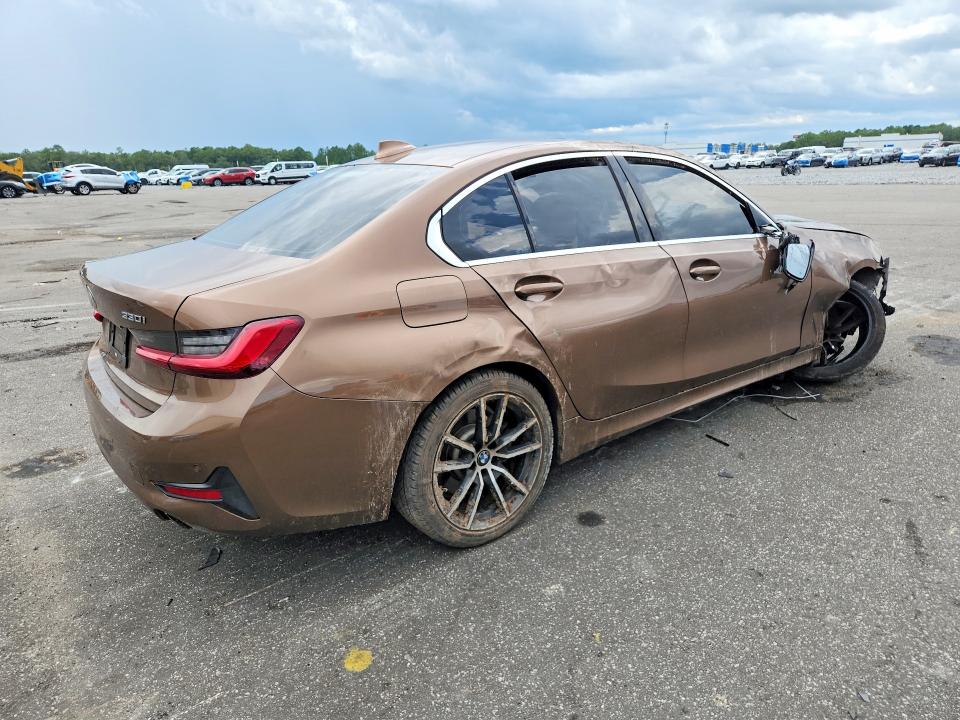 Photo 3 from auction – 2019 BMW 330I with VIN WBA5R1C54KAK11298
