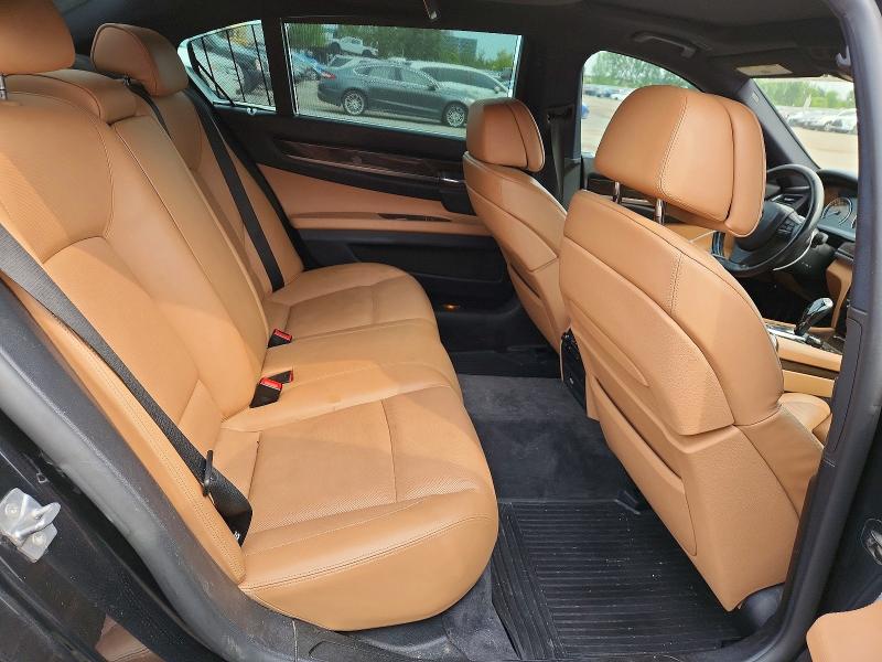 Photo 10 from auction – 2011 BMW 750 with VIN WBAKC8C51BC433184