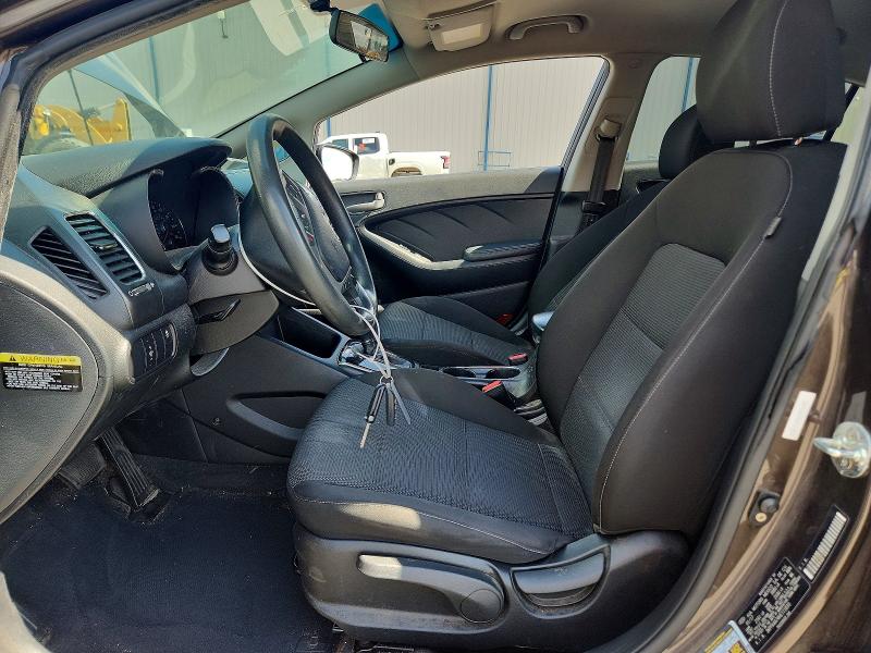 Photo 7 from auction – 2017 KIA FORTE with VIN 3KPFK4A74HE111810