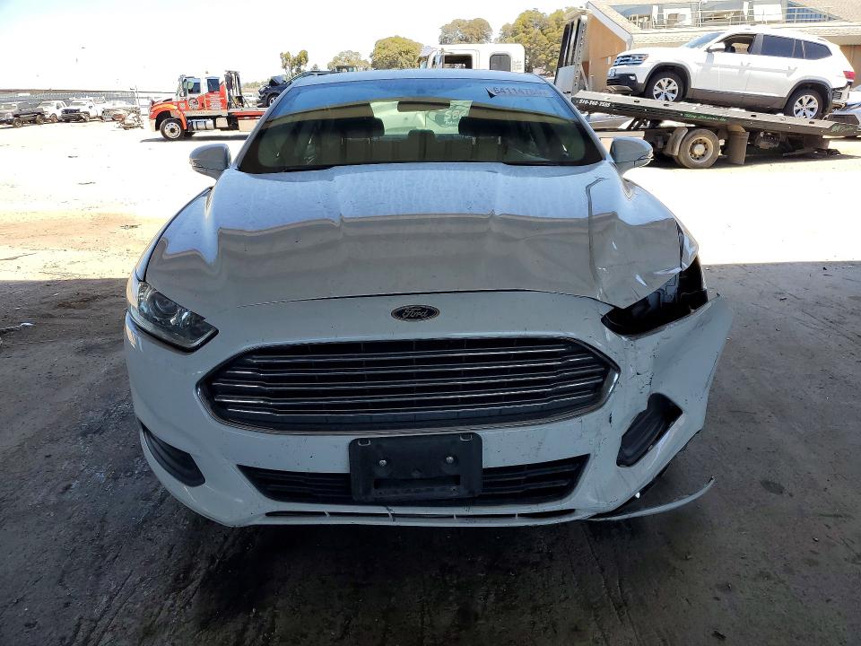 Photo 5 from auction – 2016 FORD FUSION with VIN 1FA6P0H78G5135561