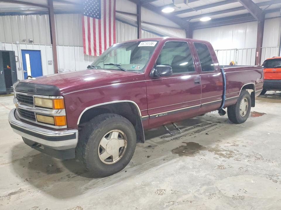 CHEVROLET GMT-400 1996 with VIN 1GCEK19M5TE197346 - Photo from auction