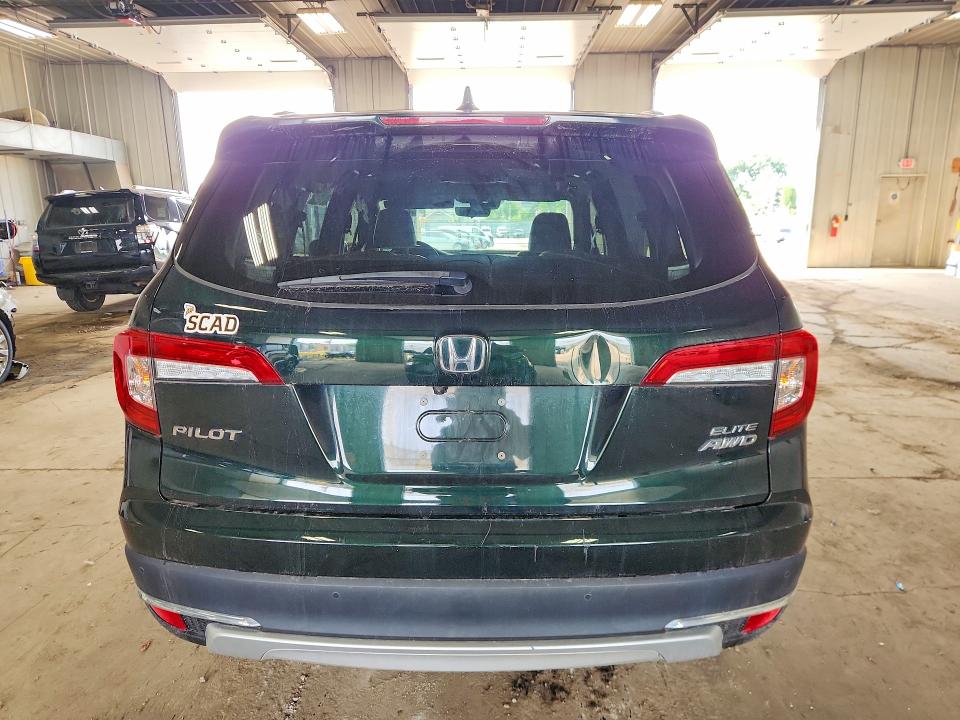 Photo 6 from auction – 2020 HONDA PILOT with VIN 5FNYF6H08LB028689