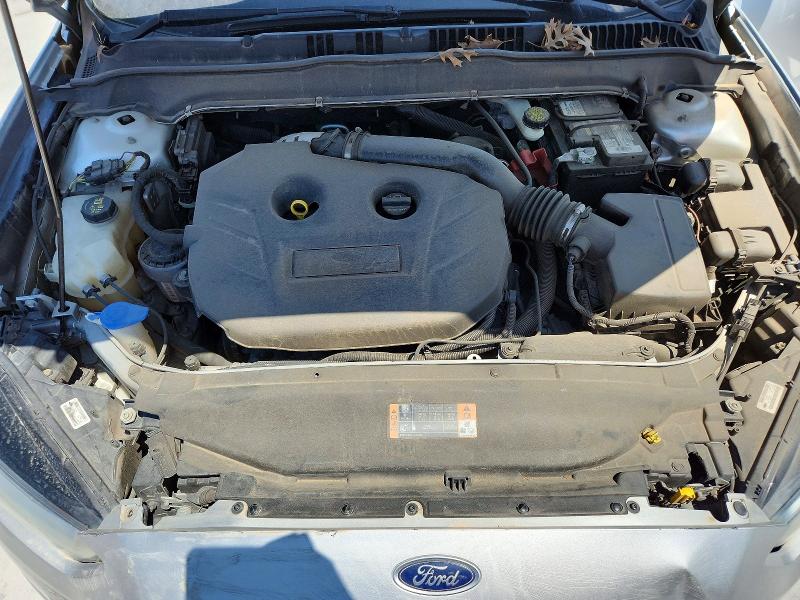 Photo 11 from auction – 2016 FORD FUSION with VIN 3FA6P0K96GR218204