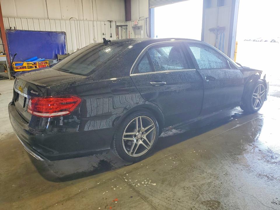 Photo 3 from auction – 2016 MERCEDES-BENZ E with VIN WDDHF8JB8GB197343