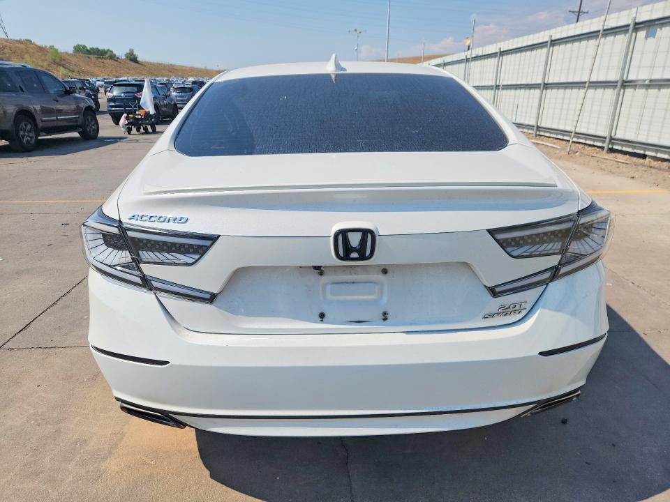 Photo 6 from auction – 2018 HONDA ACCORD with VIN 1HGCV2F38JA036267