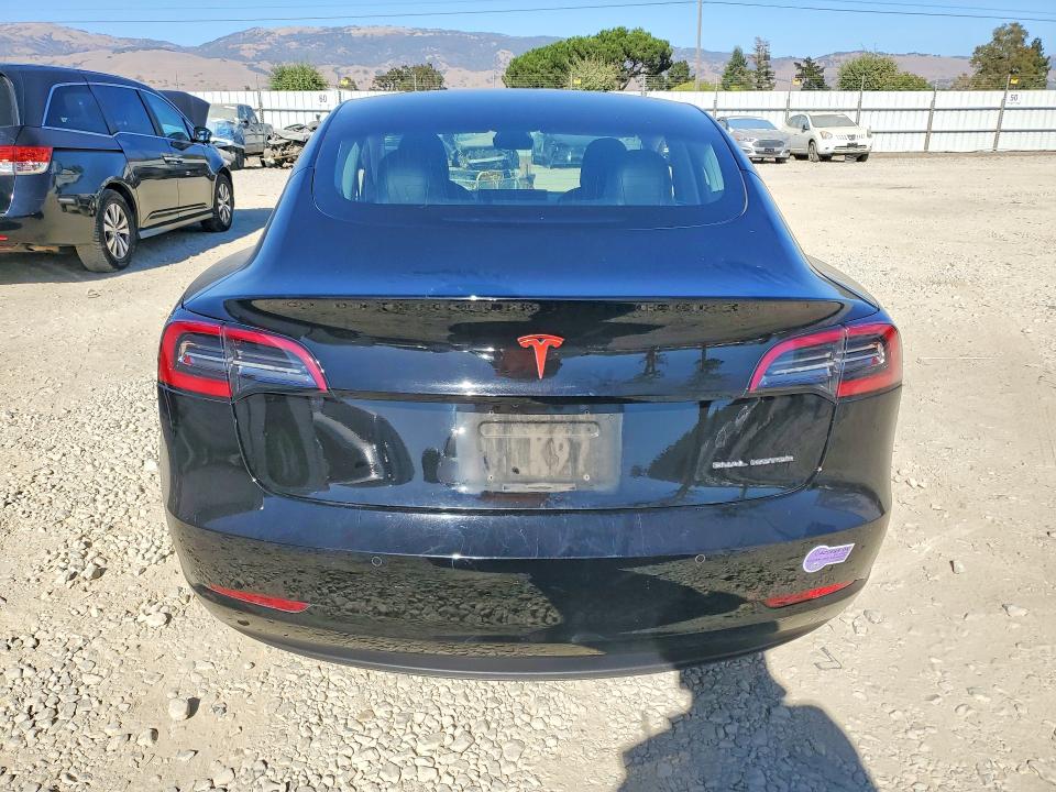 Photo 6 from auction – 2018 TESLA MODEL 3 with VIN 5YJ3E1EB6JF144184