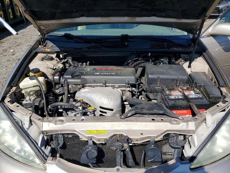 Photo 11 from auction – 2003 TOYOTA CAMRY with VIN 4T1BE30K53U700554