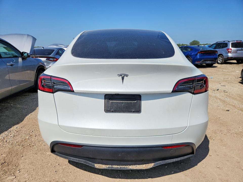 Photo 6 from auction – 2025 TESLA MODEL Y with VIN 7SAYGDEDXSF247860
