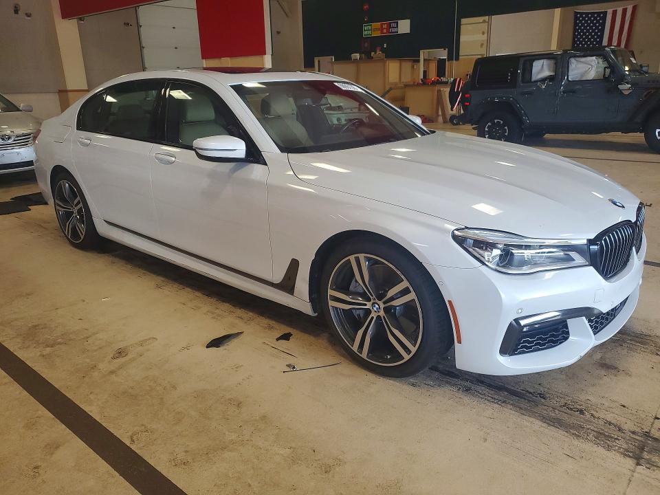 Photo 4 from auction – 2019 BMW 750 with VIN WBA7F0C58KGM25235