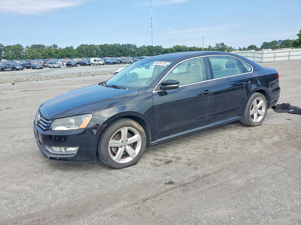 Photo 1 from auction – 2015 VOLKSWAGEN PASSAT with VIN 1VWAT7A31FC117197