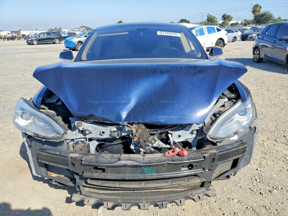 Photo 5 from auction – 2014 TESLA MODEL S with VIN 5YJSA1H13EFP46279