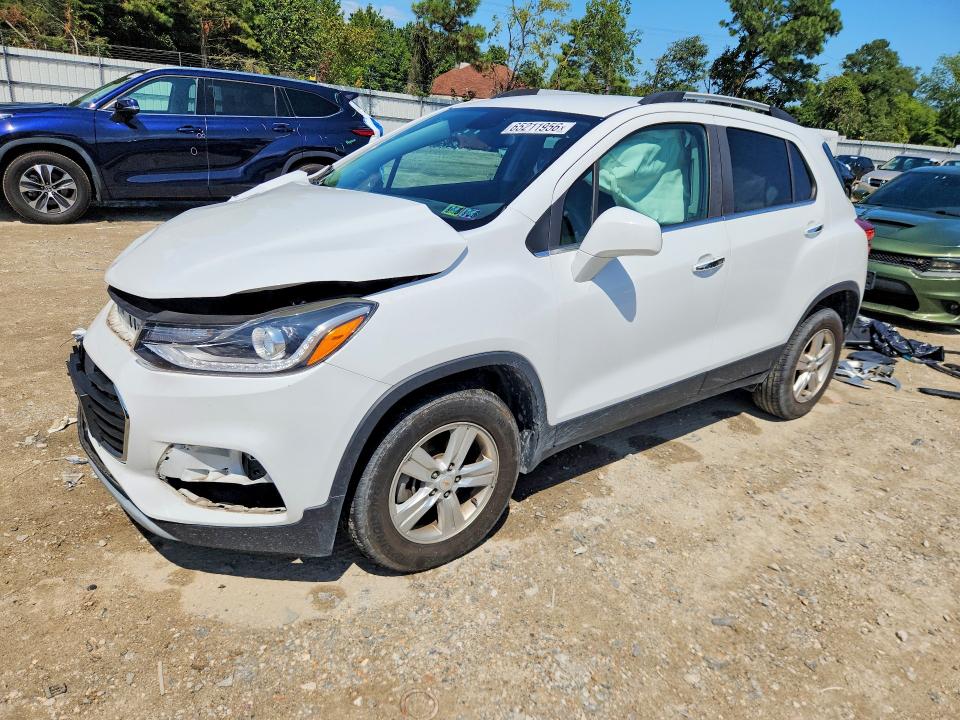 CHEVROLET TRAX 2019 with VIN KL7CJPSB6KB834277 - Photo from auction
