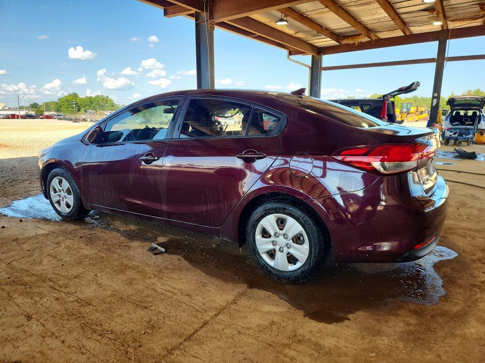Photo 2 from auction – 2017 KIA FORTE with VIN 3KPFK4A72HE131618