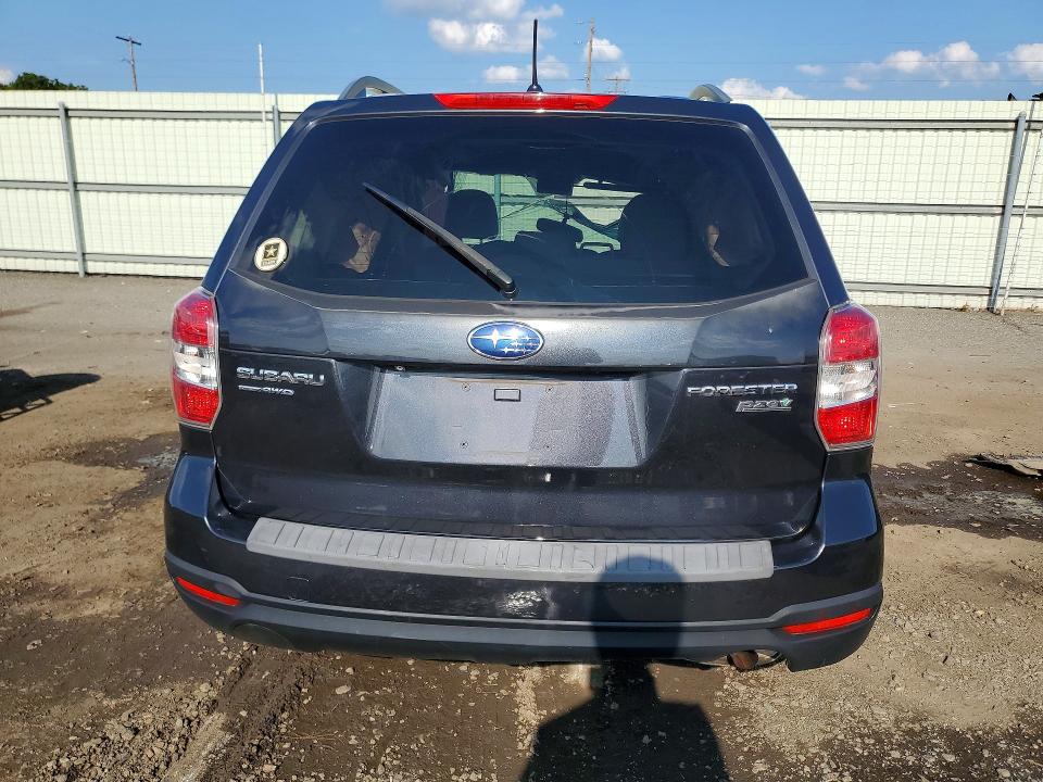 Photo 6 from auction – 2015 SUBARU FORESTER with VIN JF2SJADC8FH412081