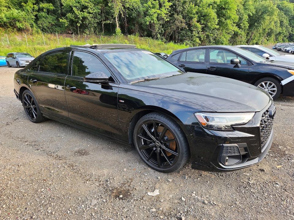 صورة رقم 4 من المزاد - 2023 AUDI A8 مع VIN WAULDAF87PN001113