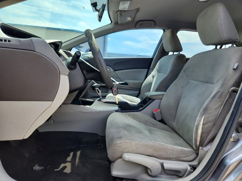 Снимка 7 от търг – 2012 HONDA CIVIC с VIN 2HGFB2F50CH303381