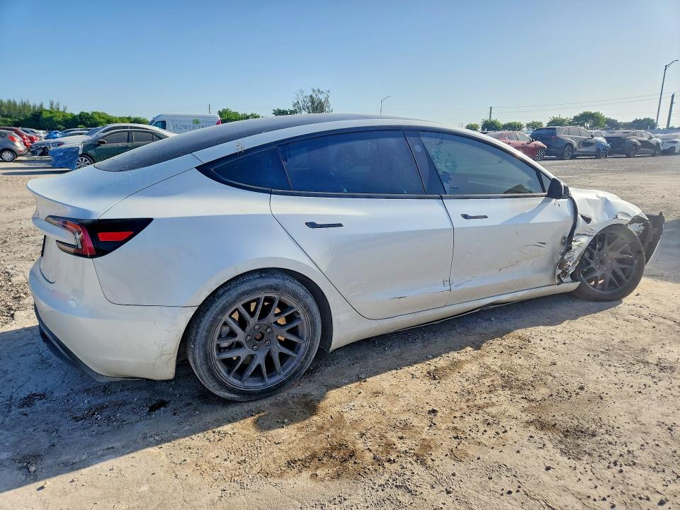 Photo 3 from auction – 2024 TESLA MODEL 3 with VIN 5YJ3E1EA4RF755446