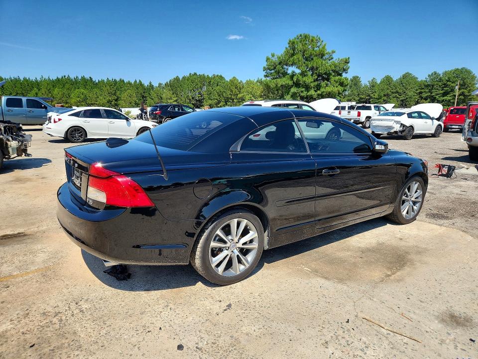 Zdjęcie 3 z aukcji – 2013 VOLVO C70 z VIN YV1672MC9DJ139527