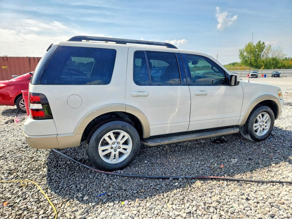 Photo 3 from auction – 2009 FORD EXPLORER with VIN 1FMEU64EX9UA25718